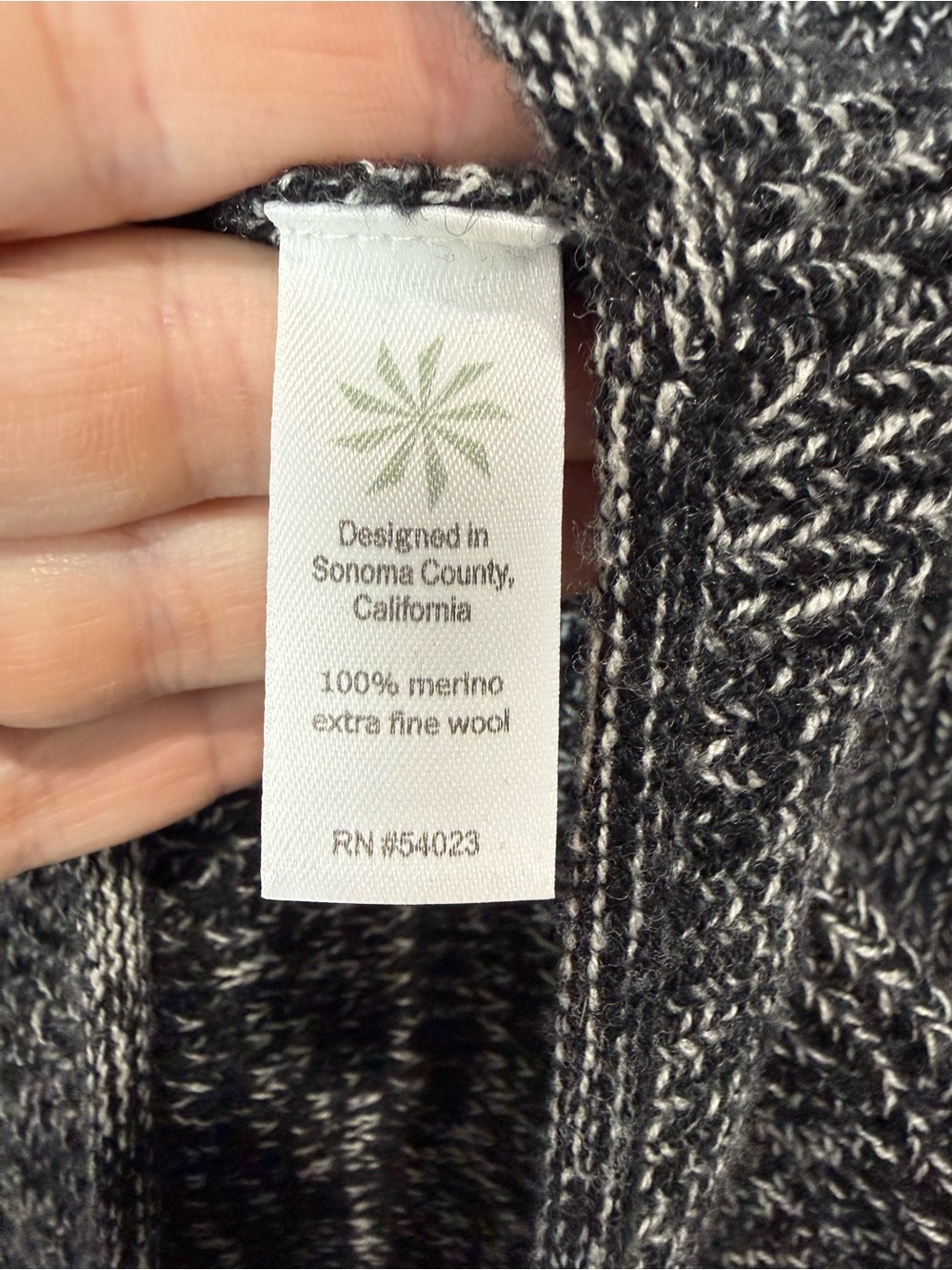 Athleta Pinewood Sweater Dress Sz Small - Picture 3 of 5